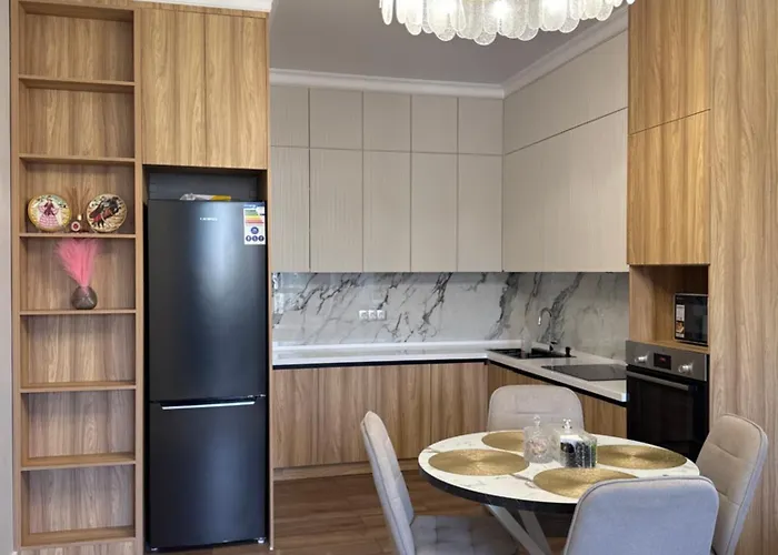 Seven Hills Apartments